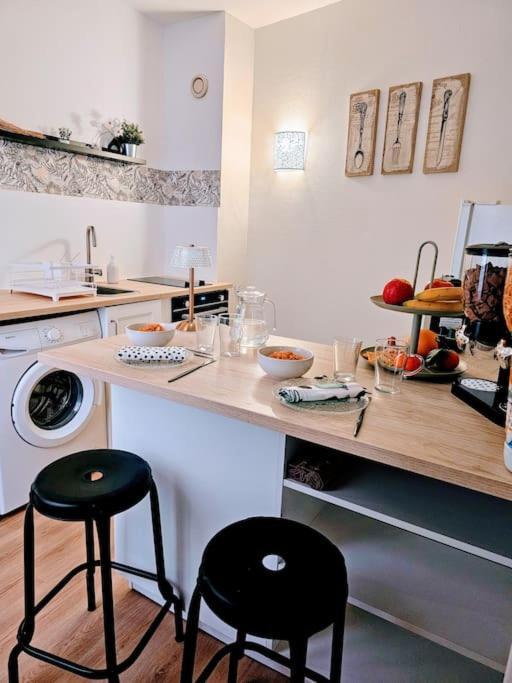 Oasis Parfumee 4 Couchages Au Coeur De Grasse Wifi Apartment Bagian luar foto