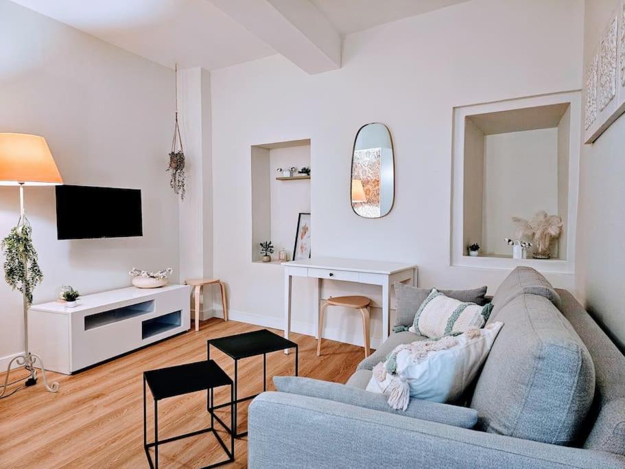 Oasis Parfumee 4 Couchages Au Coeur De Grasse Wifi Apartment Bagian luar foto