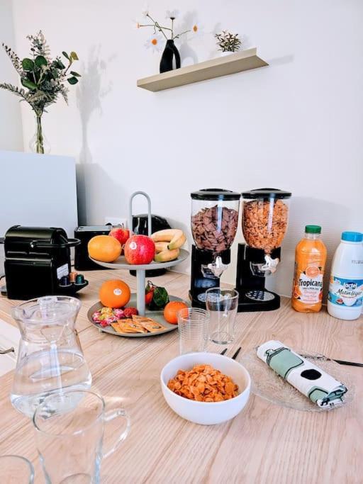 Oasis Parfumee 4 Couchages Au Coeur De Grasse Wifi Apartment Bagian luar foto